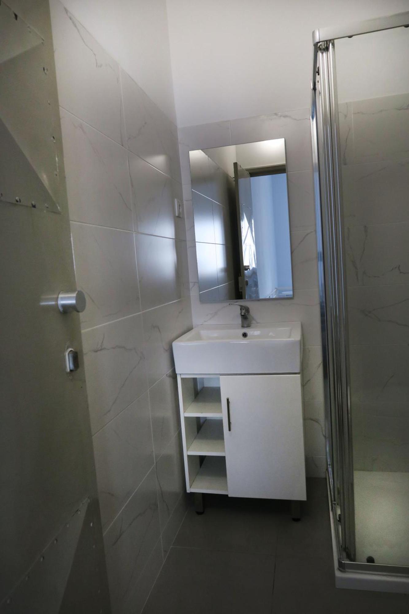 Lisbon Key Hub - Rooms 6-10 Bilik gambar