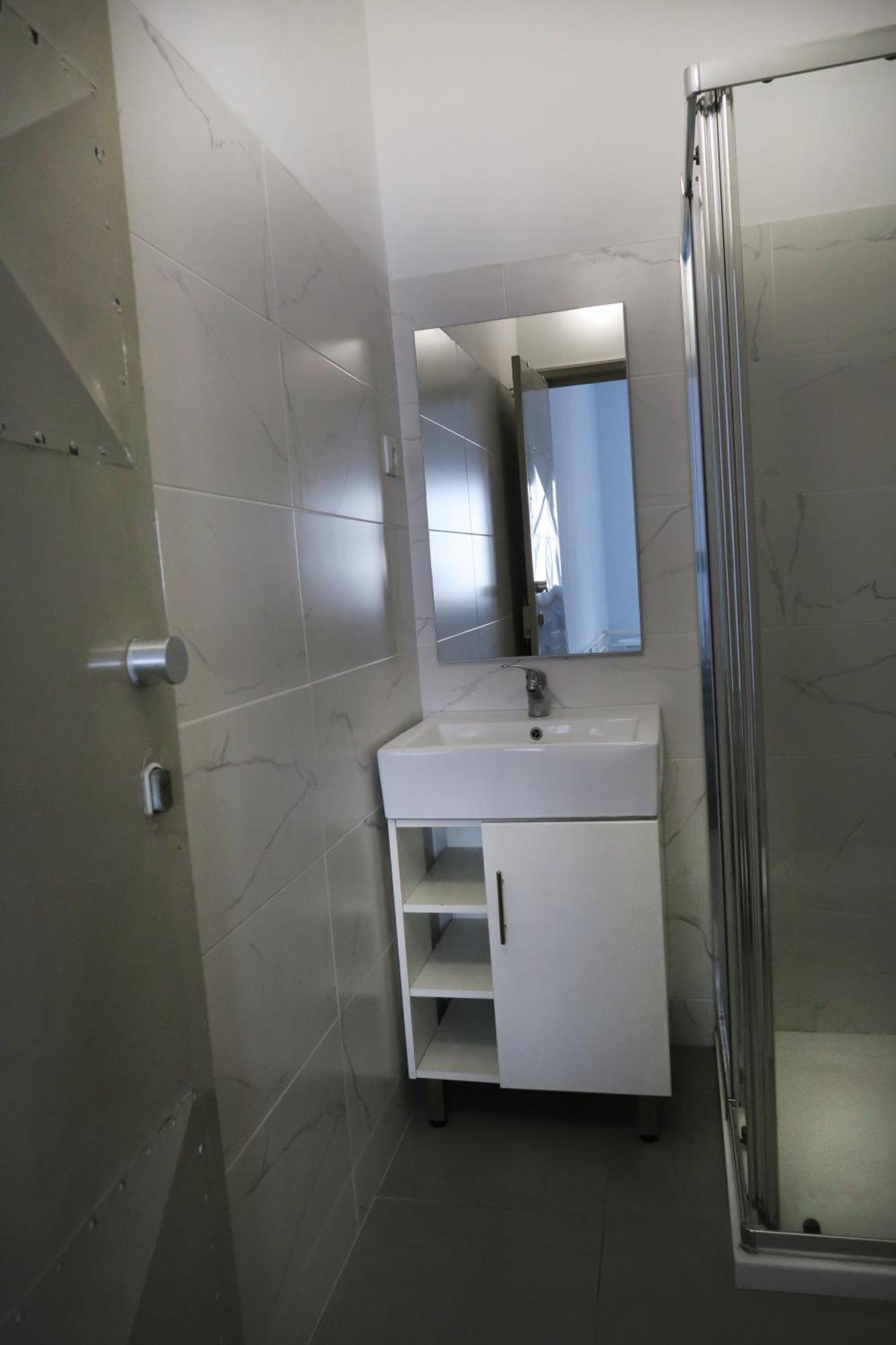 Lisbon Key Hub - Rooms 6-10 Bilik gambar